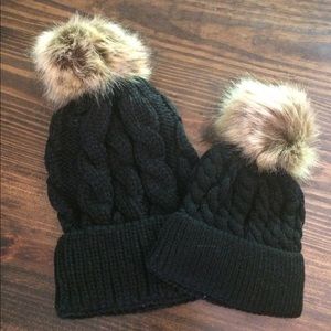 Black Knit Mommy & Me Pom Pom Beanie